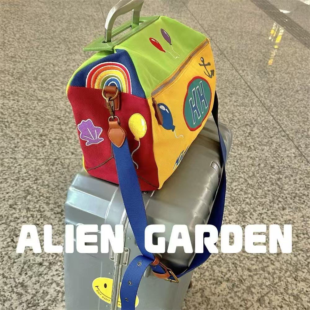 Travel crossbody bag - Alien Garden