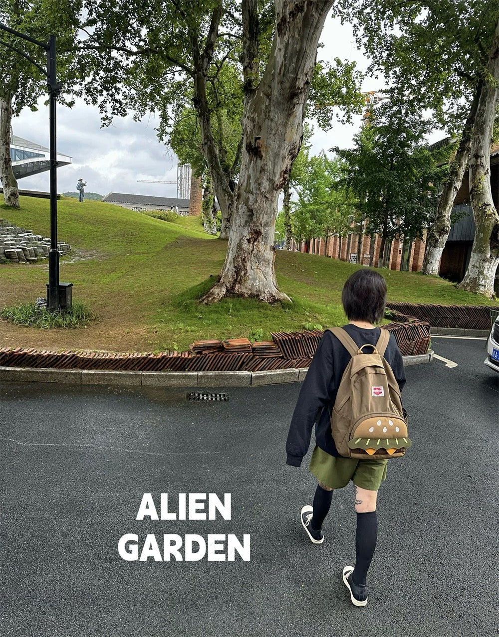 Super Yummy Backpack - Alien Garden