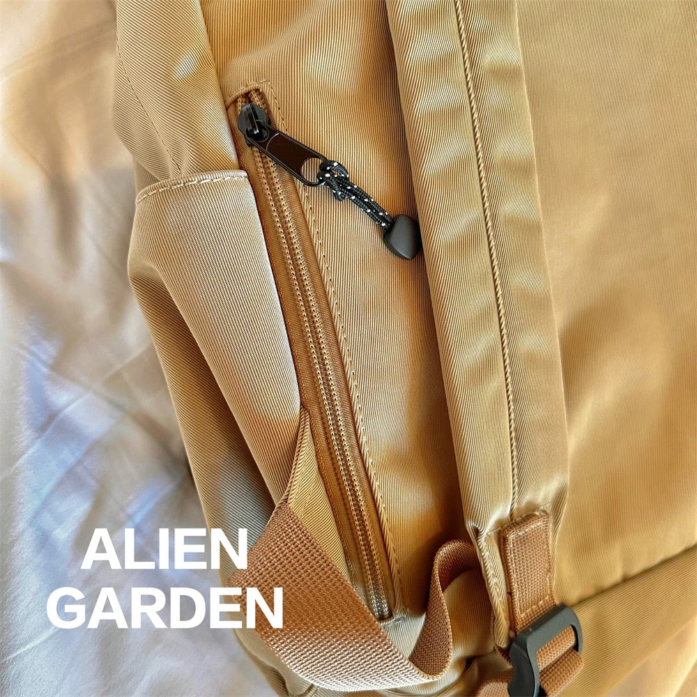 Super Yummy Backpack - Alien Garden