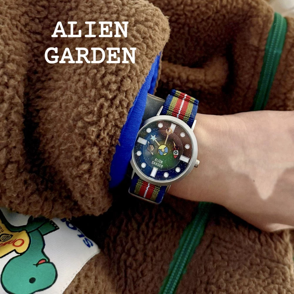 Universe Earth Rocket Watch - Alien Garden