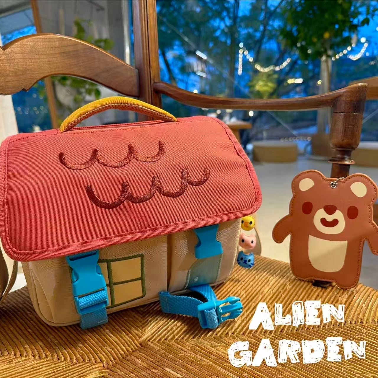 Multi-functional Sling Camera Bag- AlienGarden