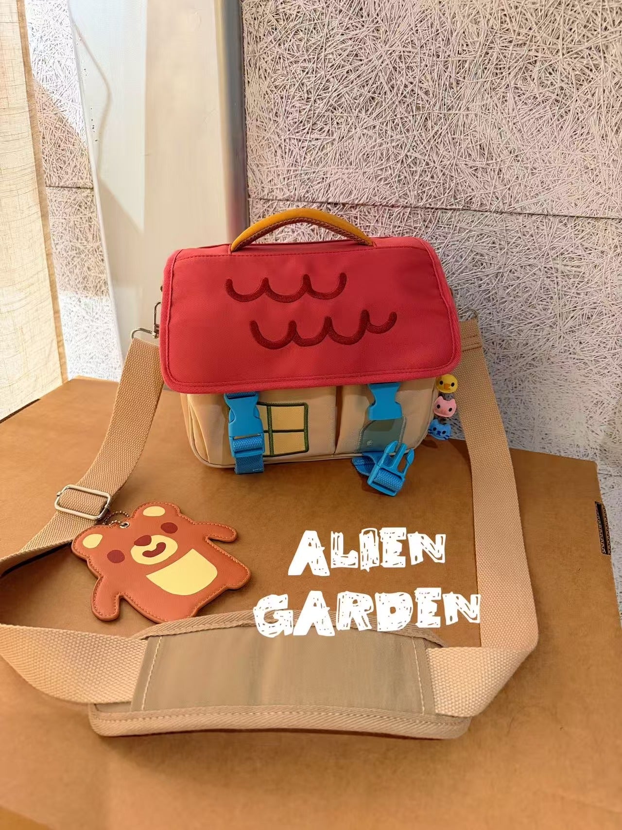 Multi-functional Sling Camera Bag- AlienGarden